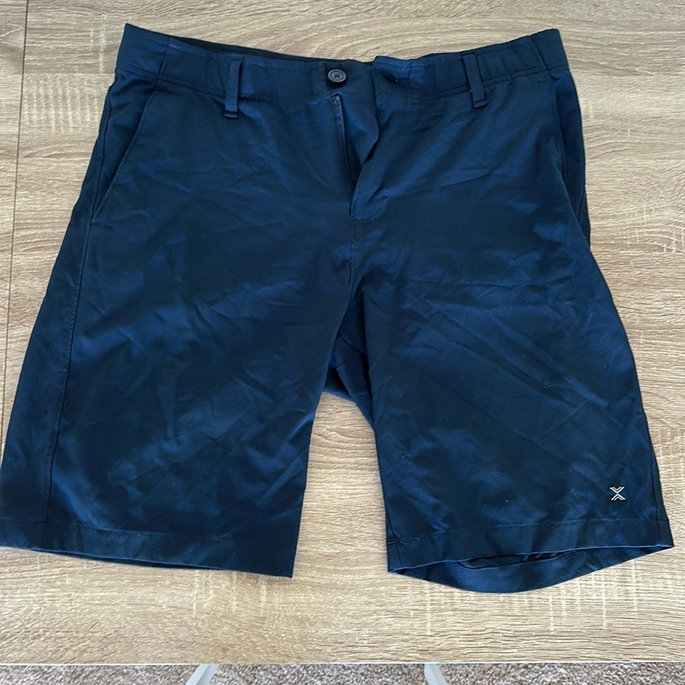 Men’s Xersion 9 Inch Mens Golf Short - Navy Blue
